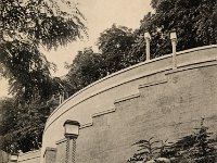 Strossmayerovo šetalište, Hugo Ehrlich na Zakmardijevim stubama